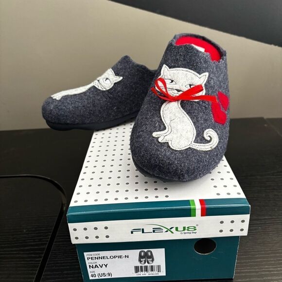 Spring Step, Flexis Penelopie Indoor Outdoor Slipper, Woman’s, Navy, 40/9, NWT - Picture 8 of 13